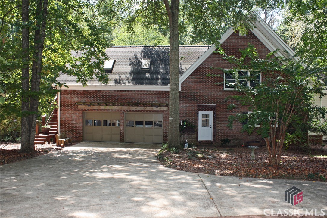 225 Blue Heron Drive