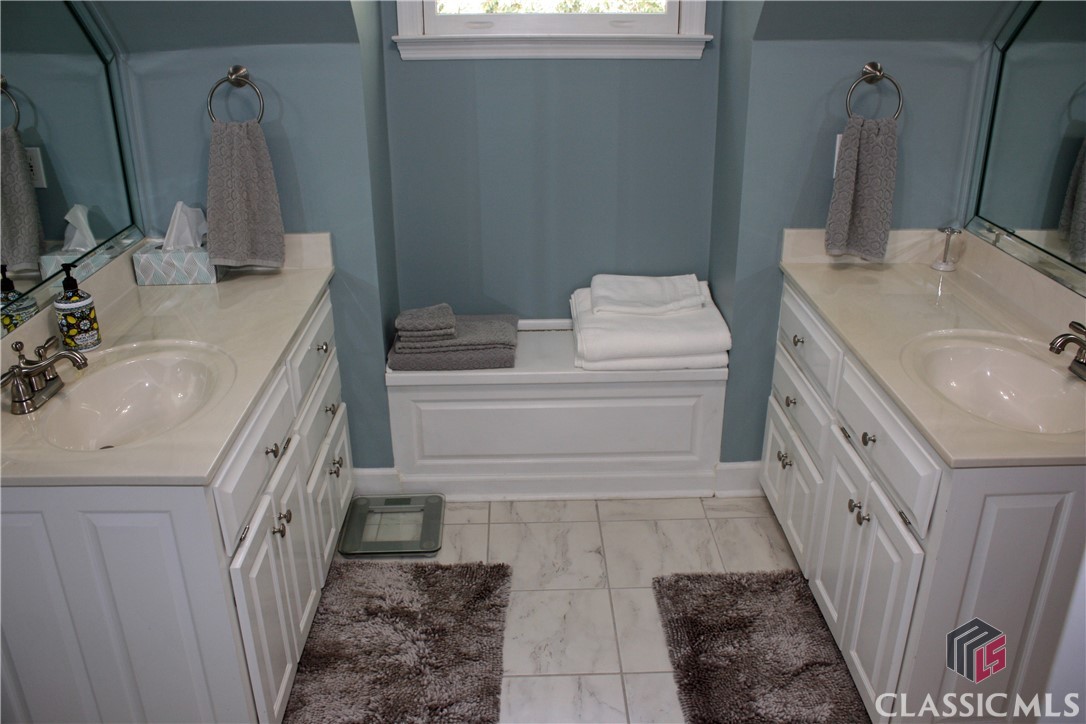 225 Blue Heron Drive