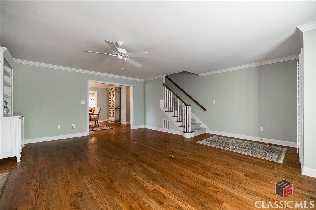 121 Woodhaven Court