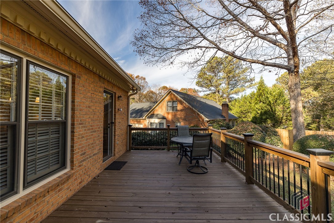 121 Woodhaven Court