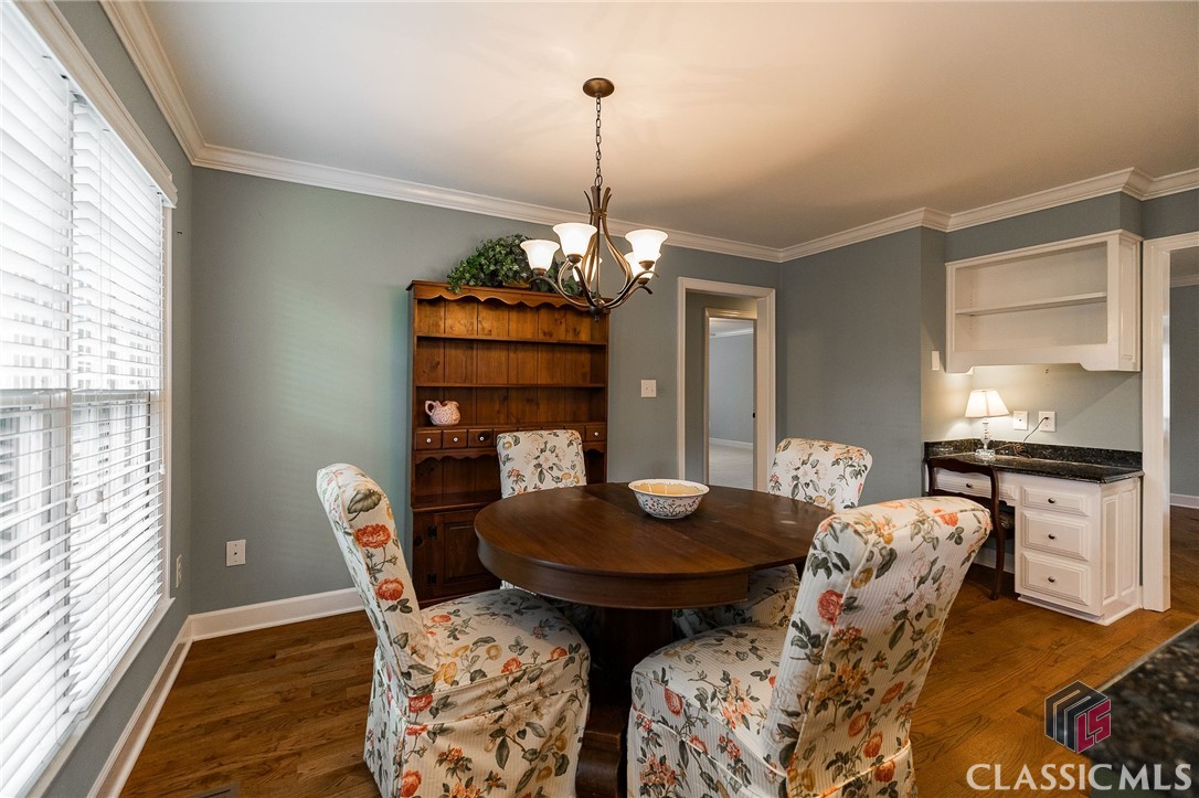 121 Woodhaven Court