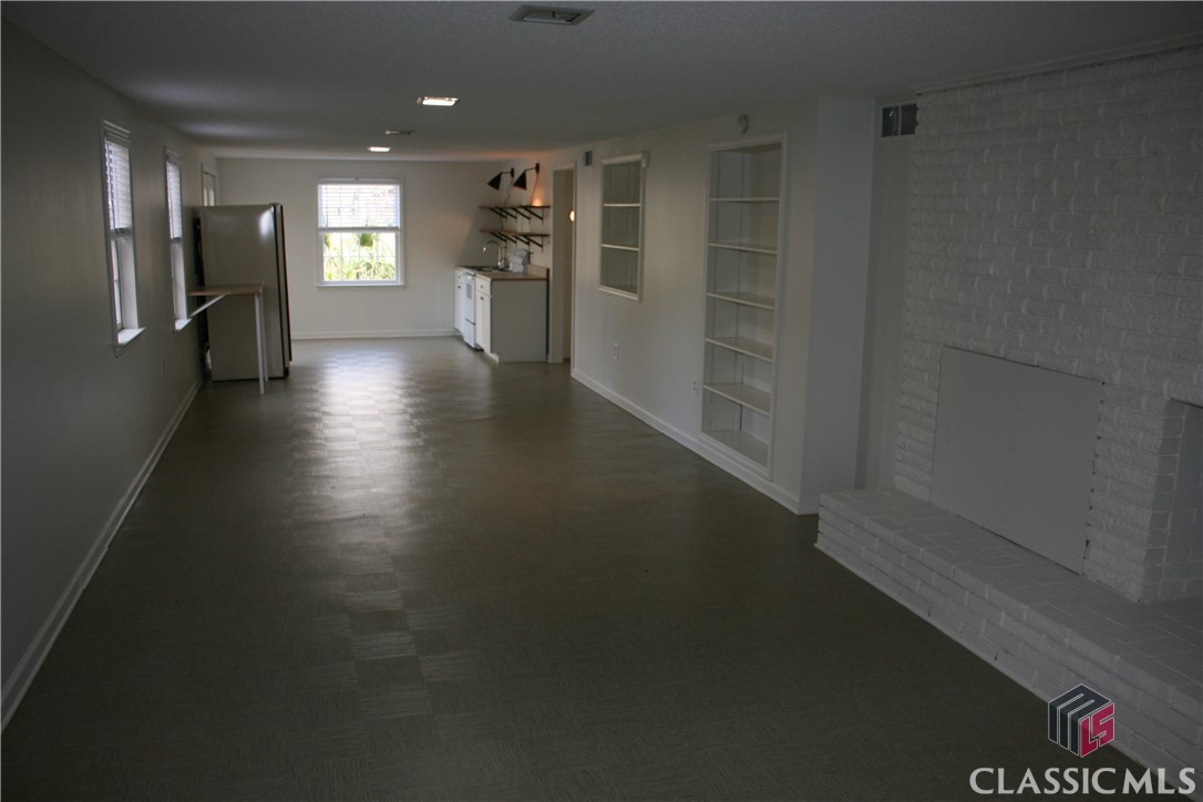 205 Hunnicutt Drive