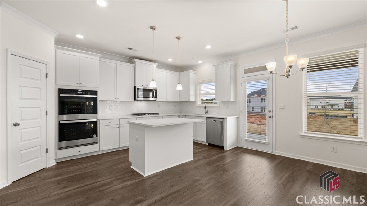 1305 Riverpoint Drive 8E