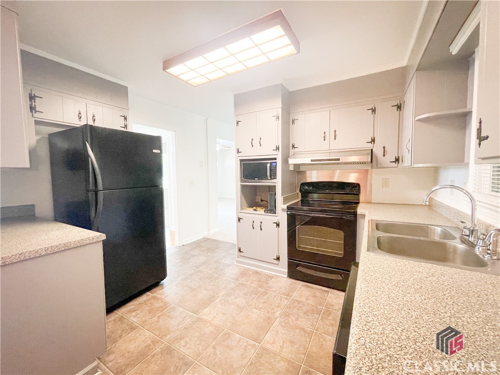 1680 Hog Mountain Road