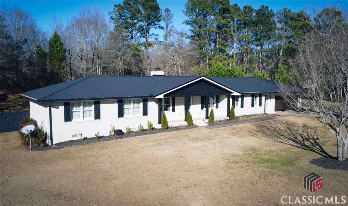 1090 Northwoods Road