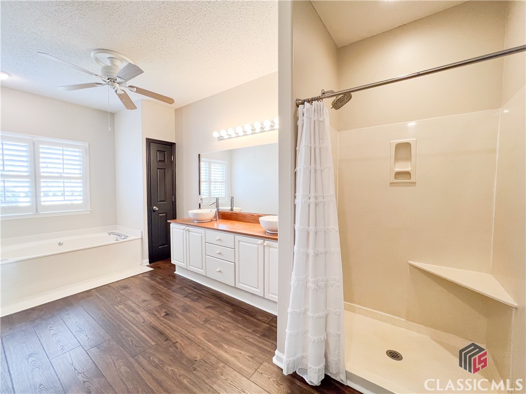 1060 Mill Pointe