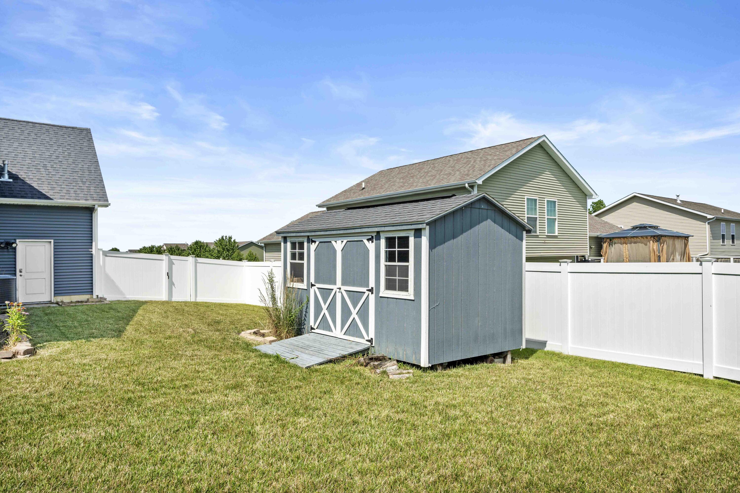 5593 Southview Drive