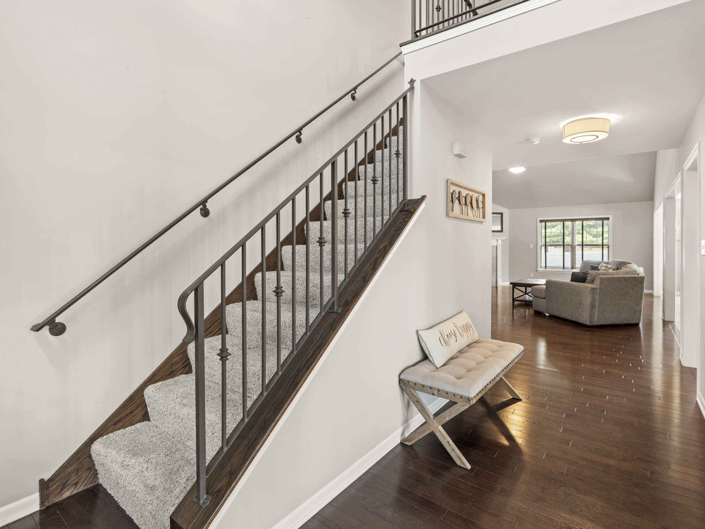 5593 Southview Drive