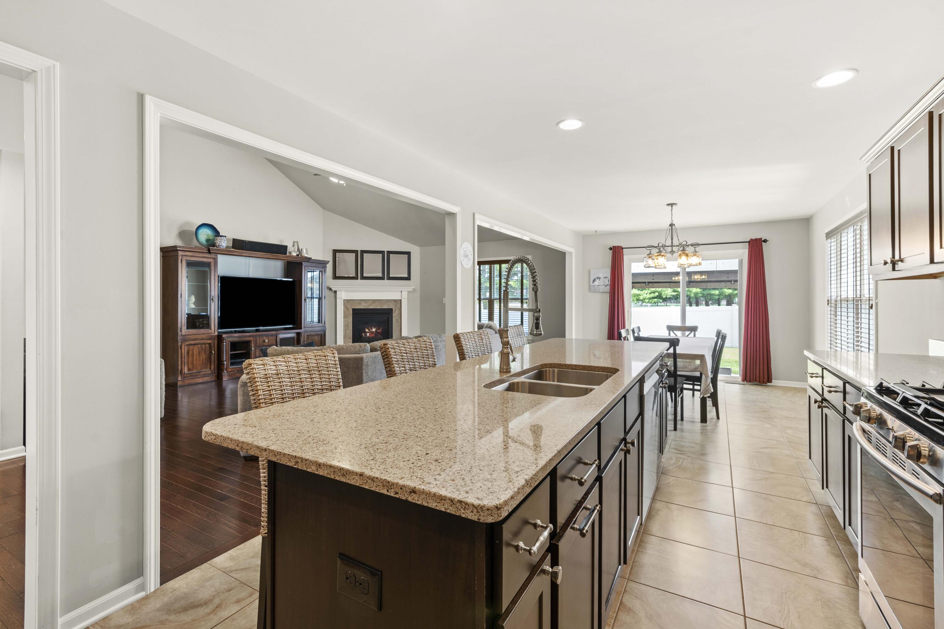 5593 Southview Drive