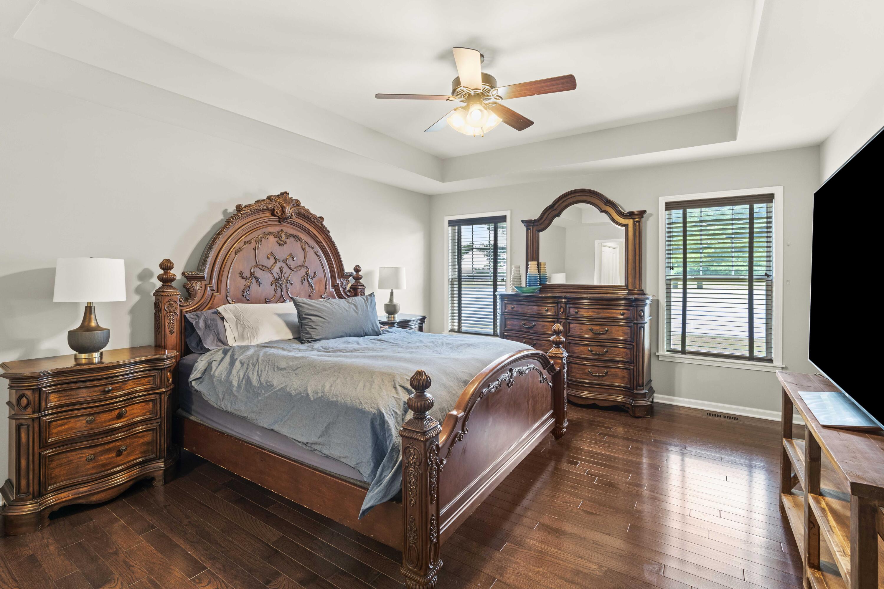 5593 Southview Drive