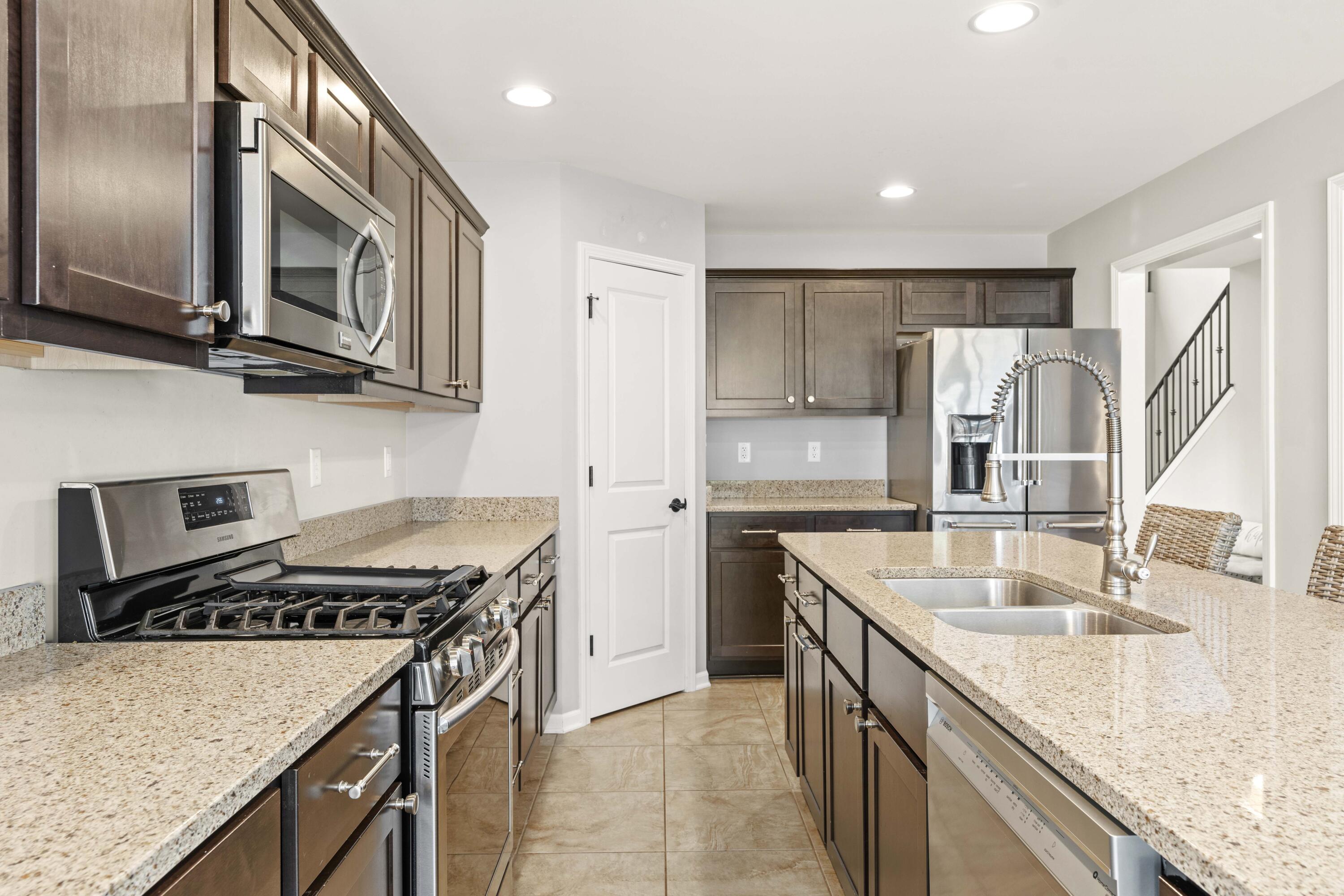 5593 Southview Drive