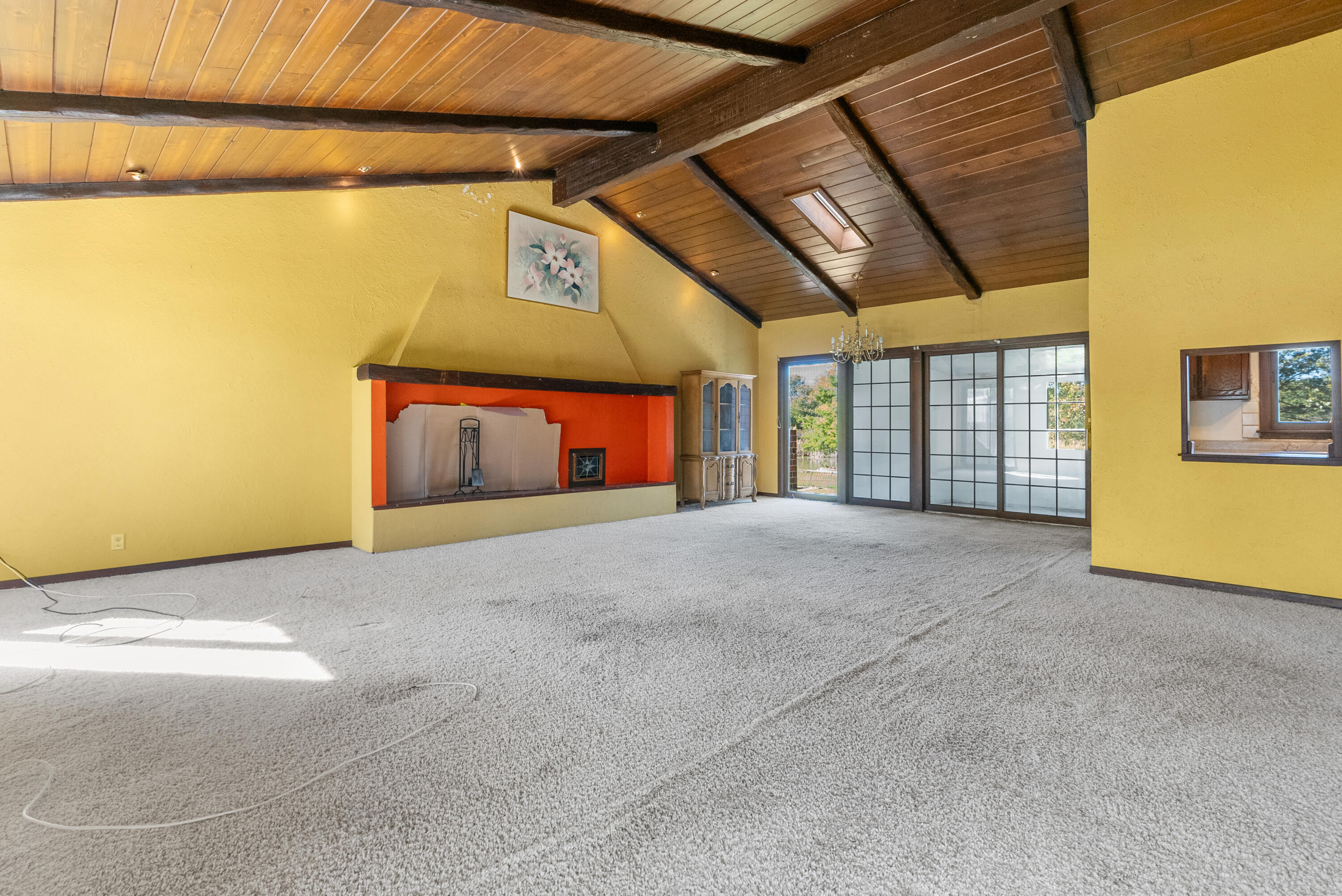 2700 W 60th Drive