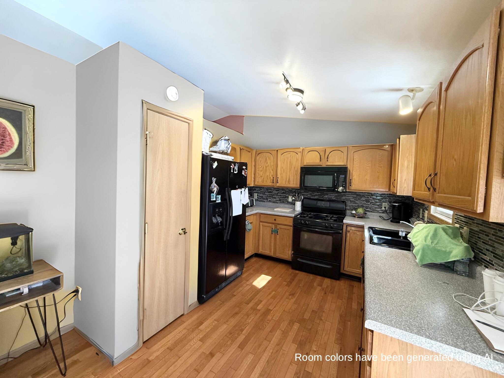 1603 W 11th Place