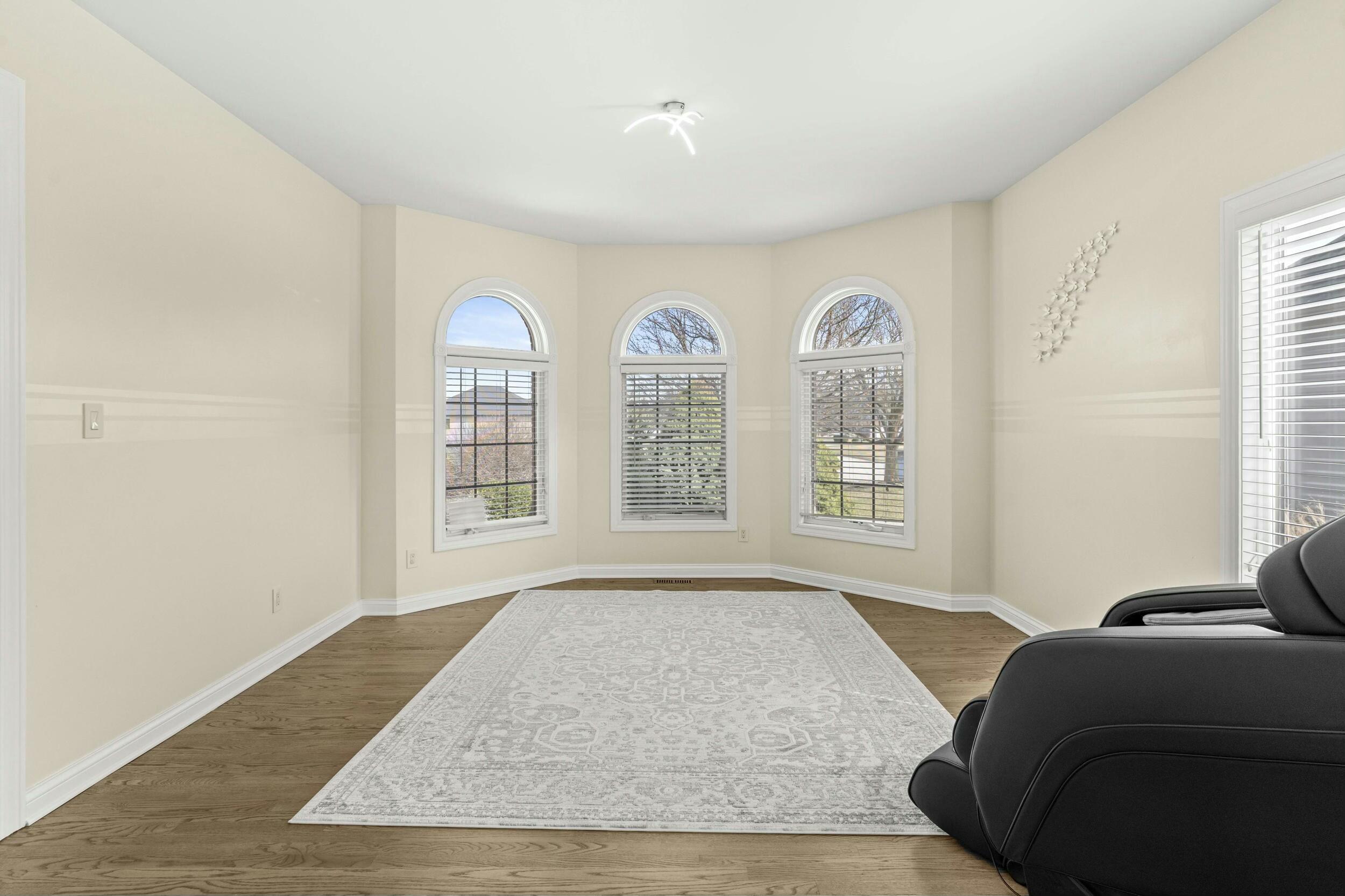 10330 Doubletree Drive S