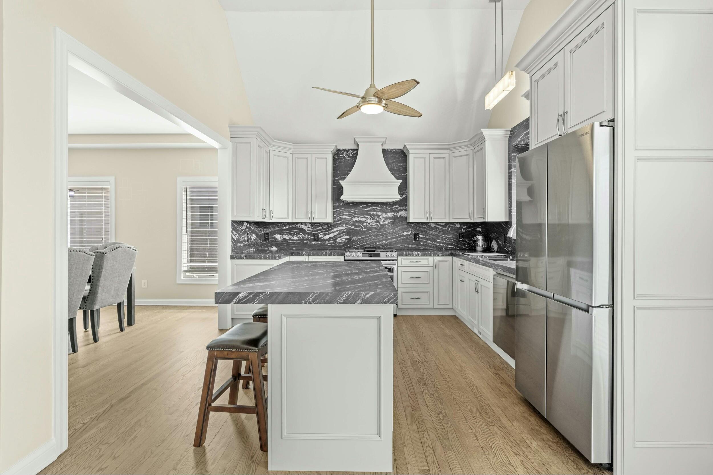 10330 Doubletree Drive S