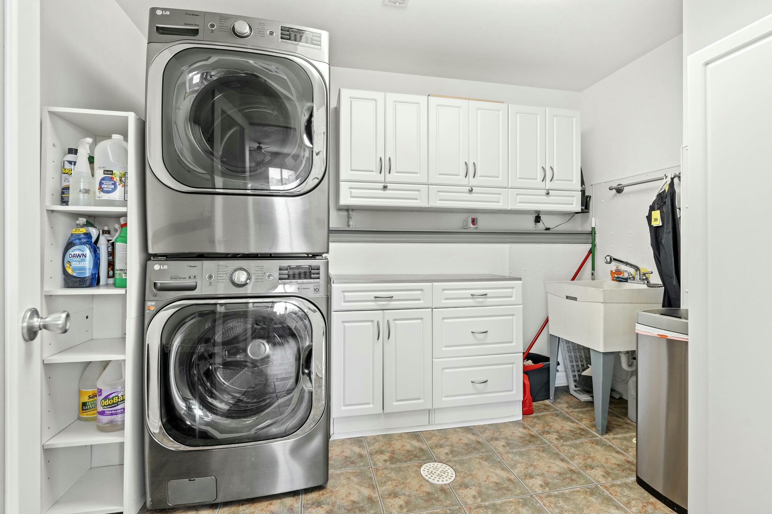 10330 Doubletree Drive S