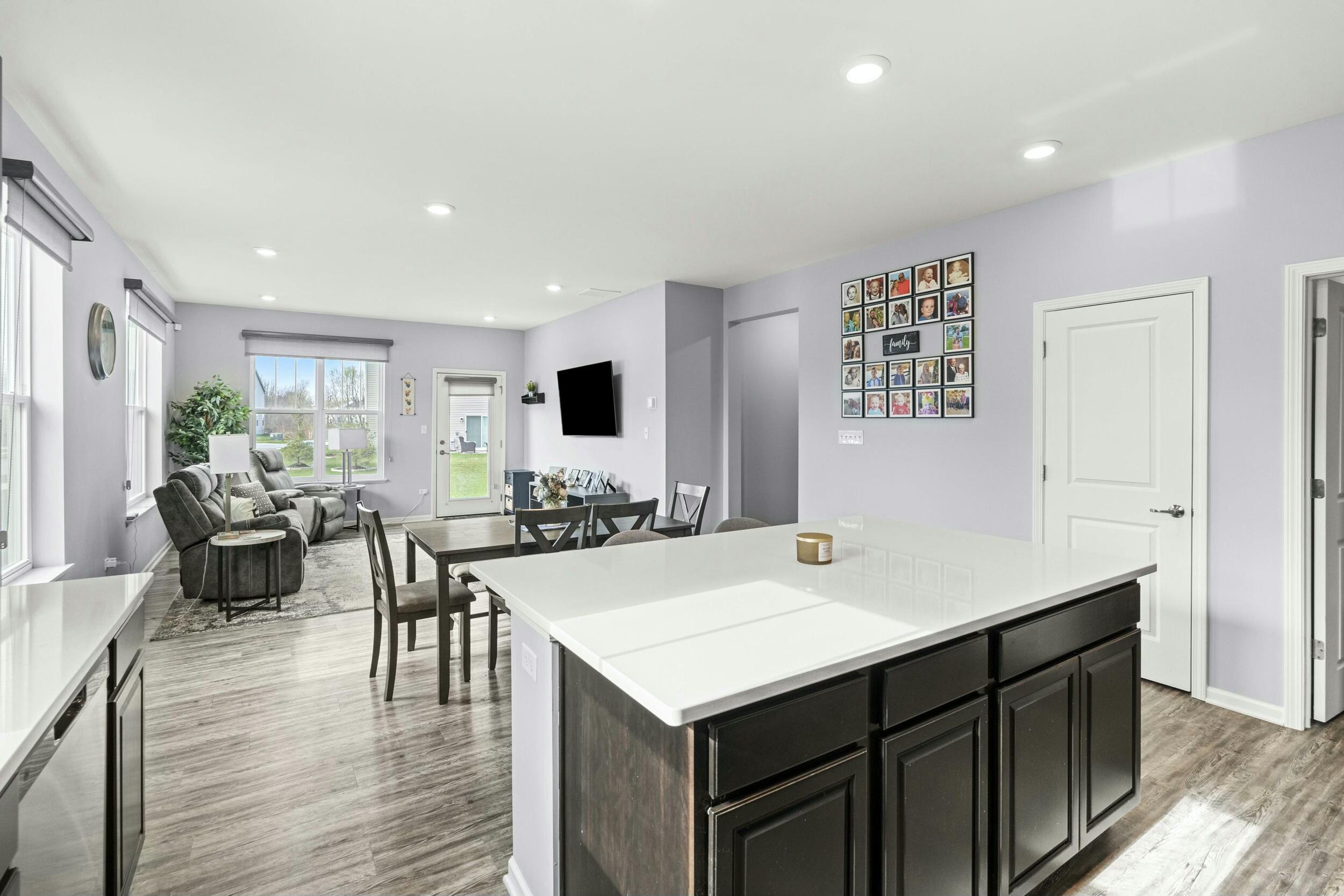 1917 E 110th Place