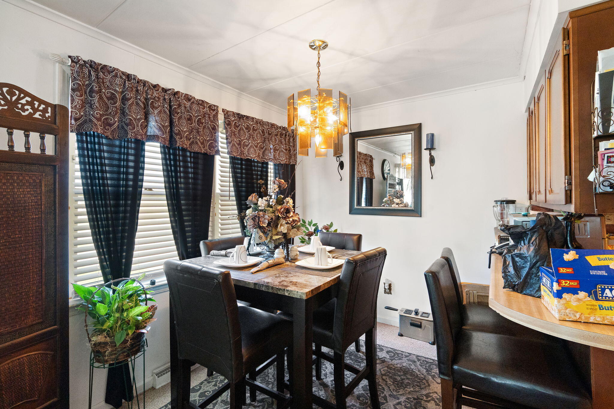 135 W 57th Avenue
