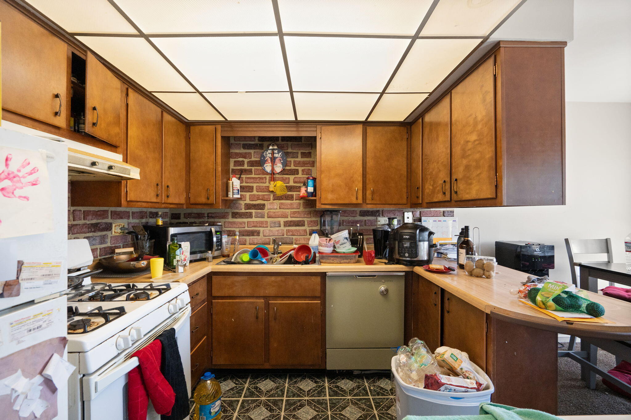 135 W 57th Avenue