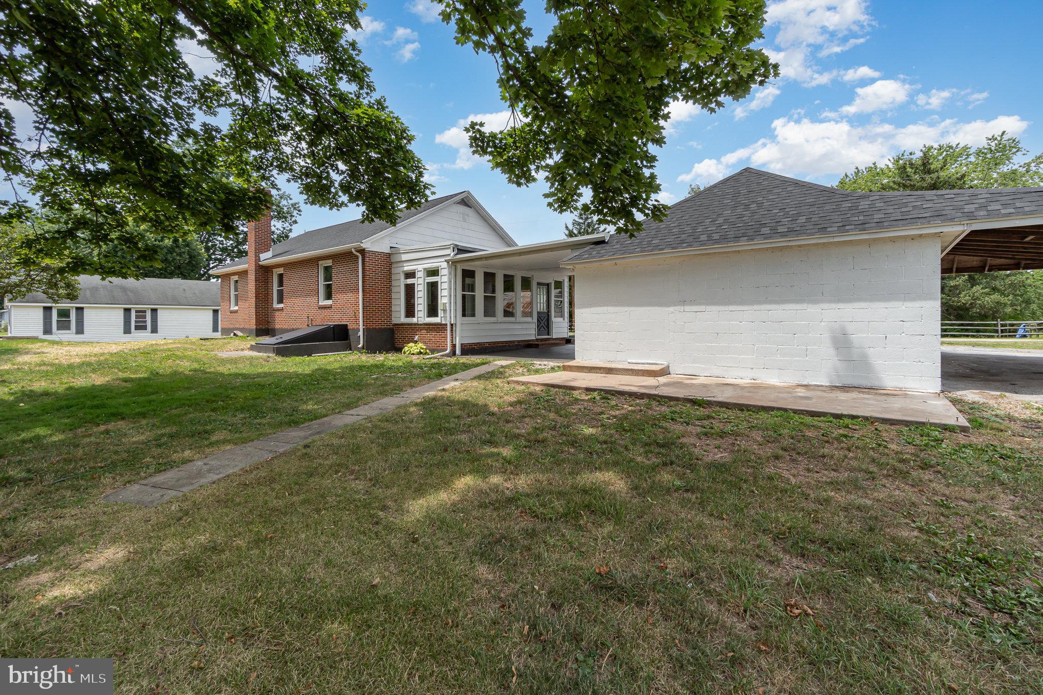 329 Barlow Two Taverns Rd