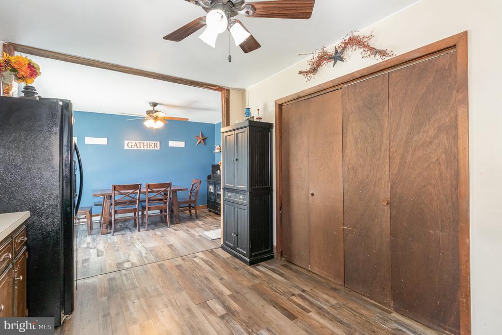 15 Burnside Dr