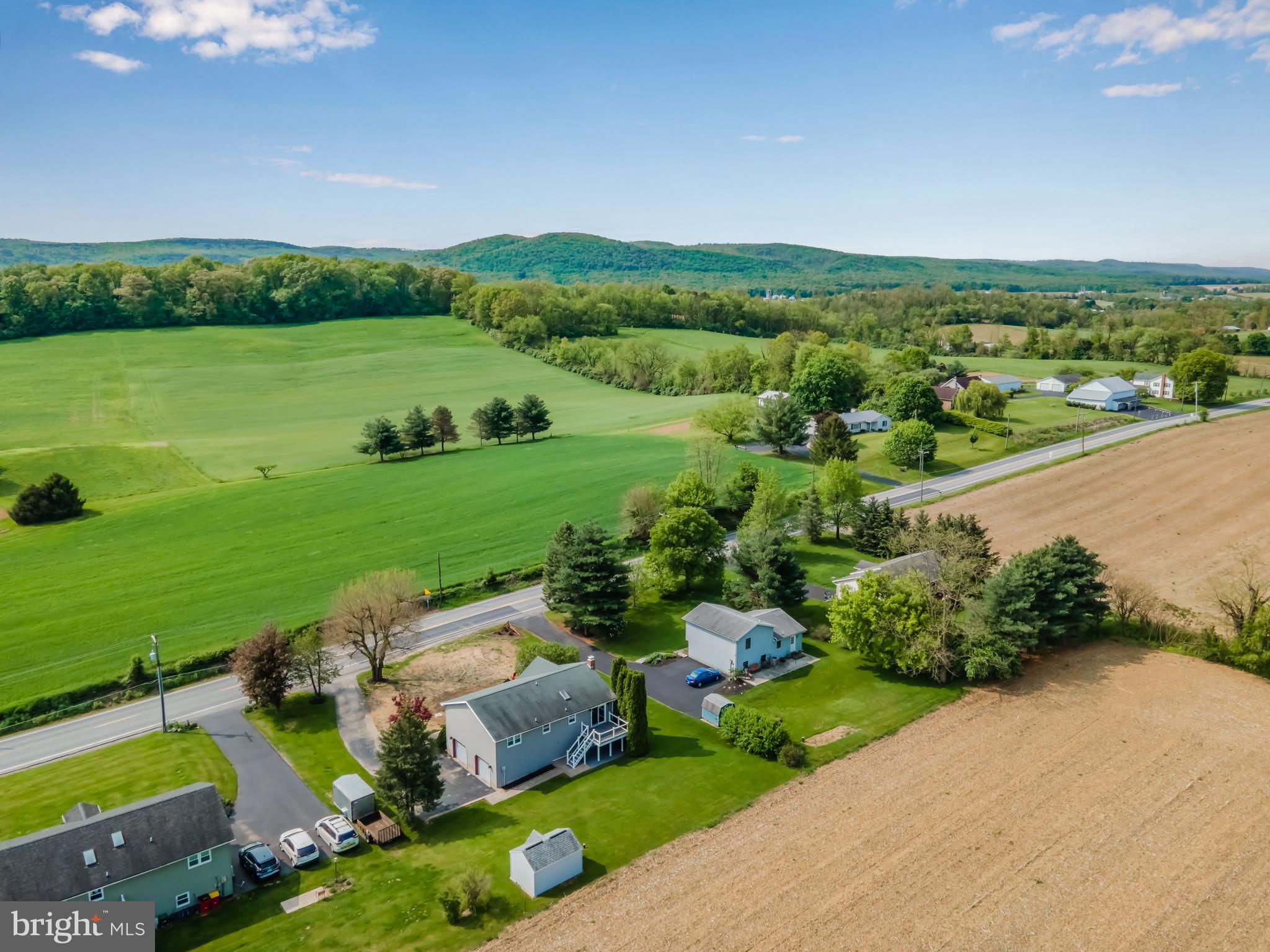 1669 Walnut Bottom Rd