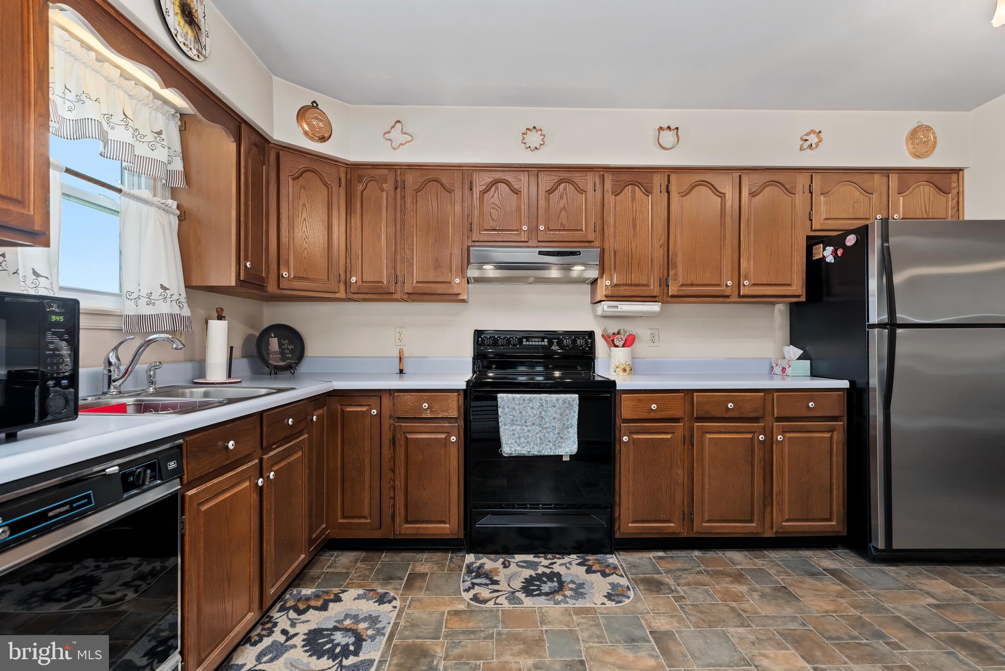 1669 Walnut Bottom Rd