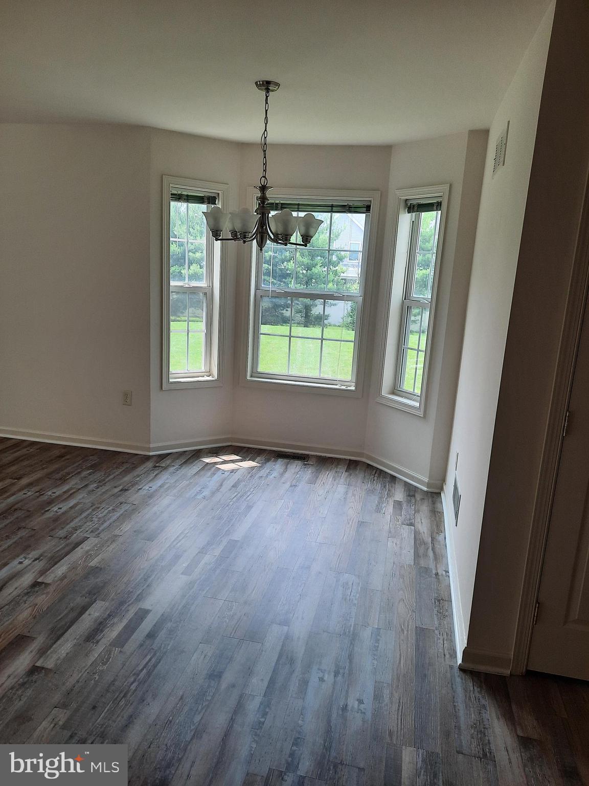 301 Antilles Ct