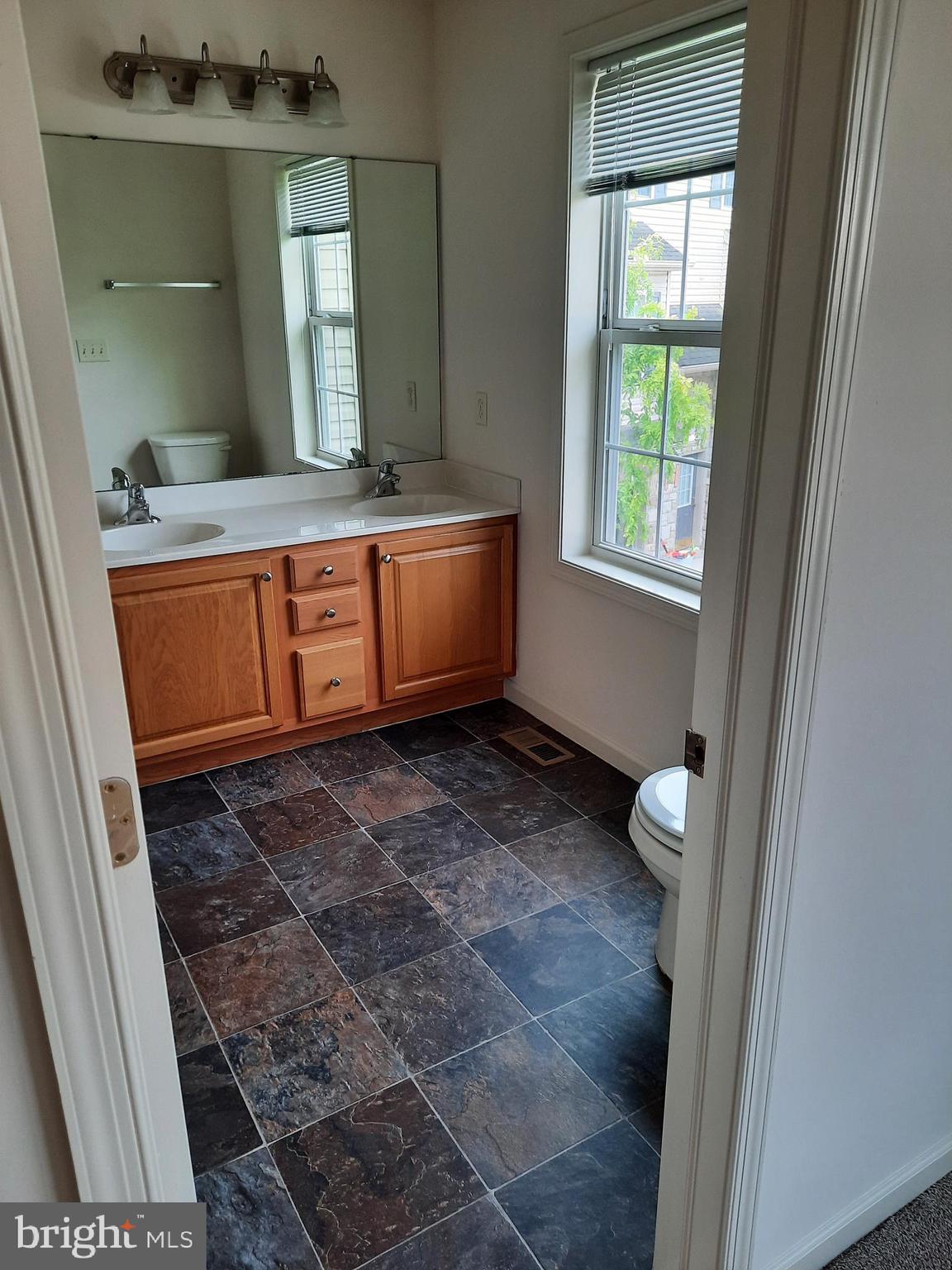 301 Antilles Ct