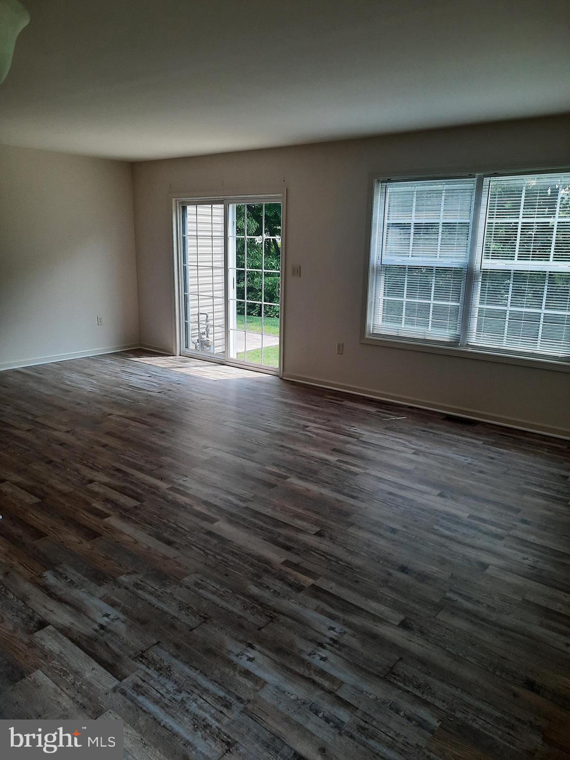 301 Antilles Ct