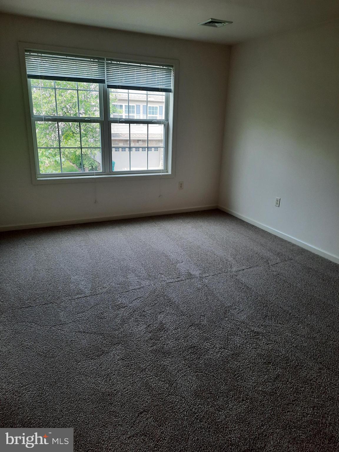 301 Antilles Ct
