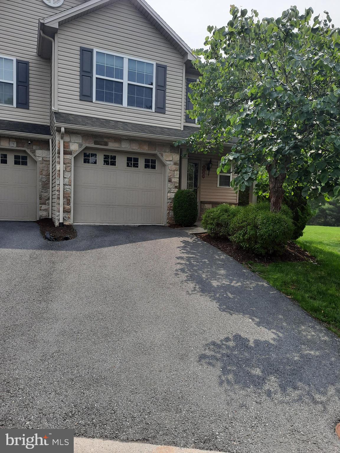 301 Antilles Ct