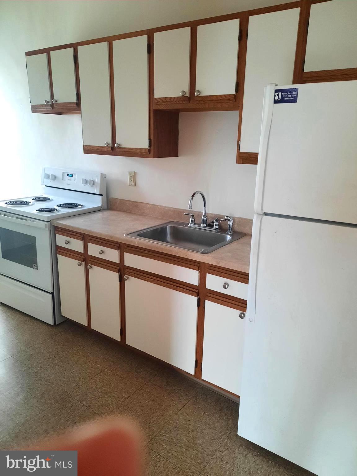 12 S Filbert St #C2
