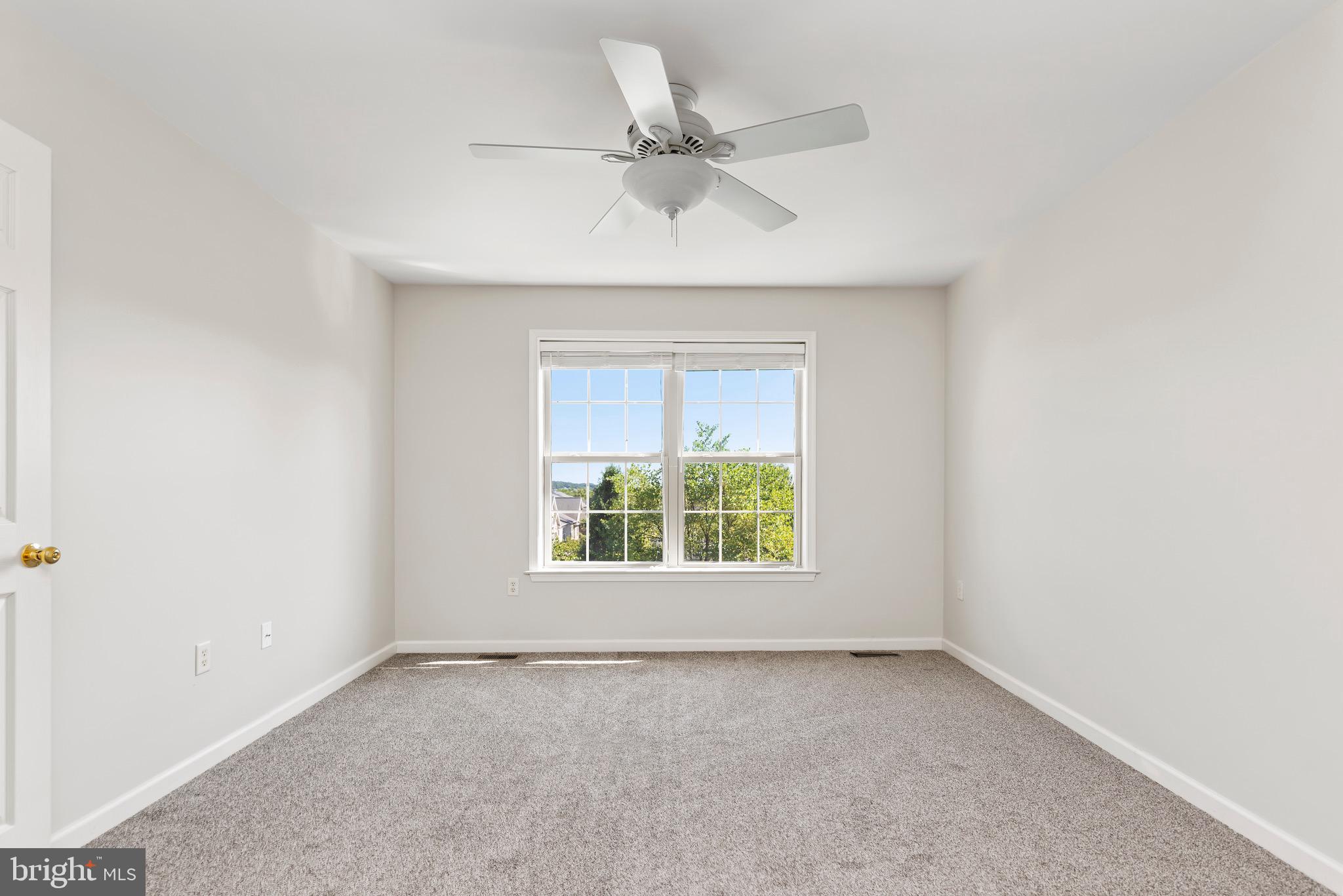 461 Nursery Dr N
