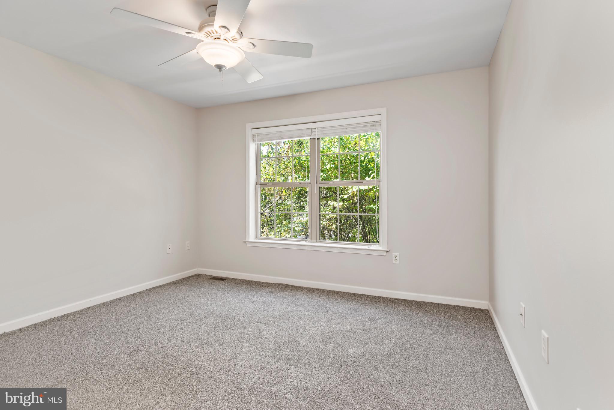 461 Nursery Dr N
