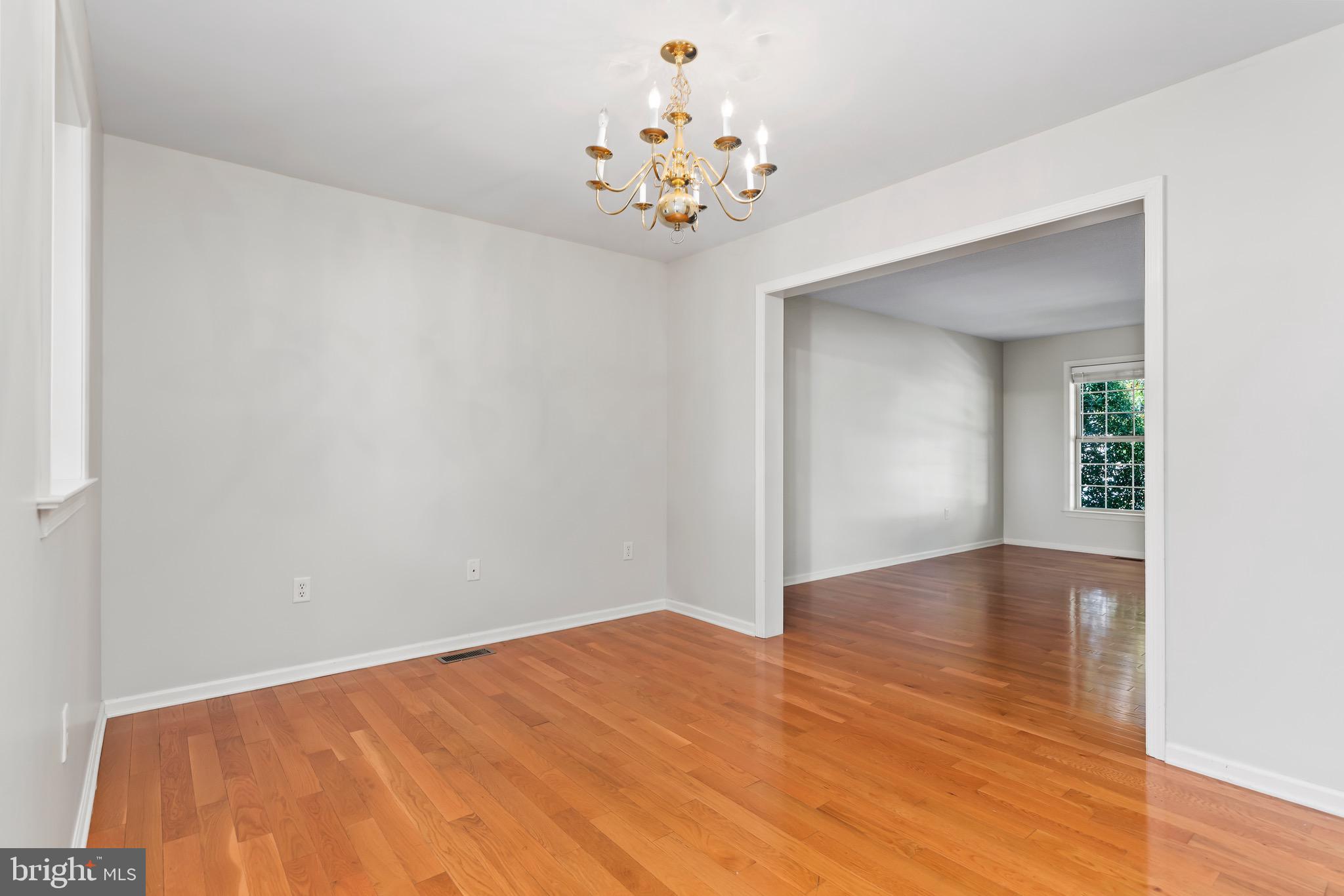 461 Nursery Dr N