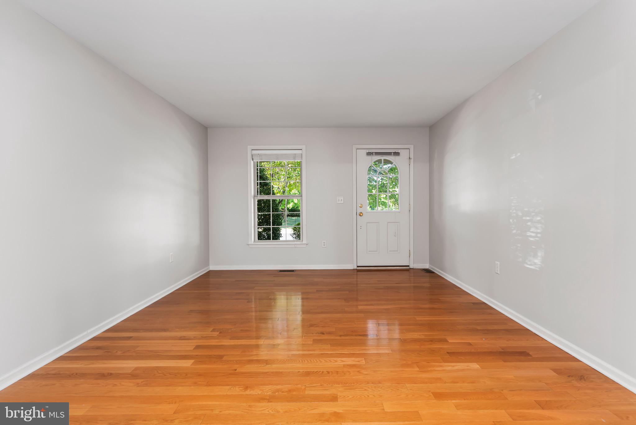 461 Nursery Dr N