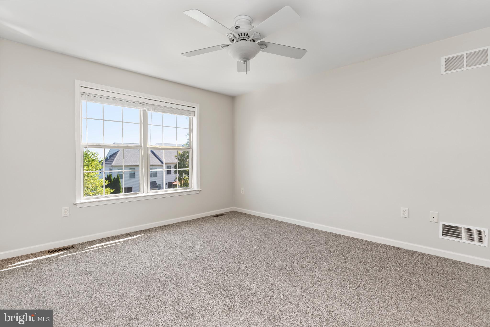 461 Nursery Dr N