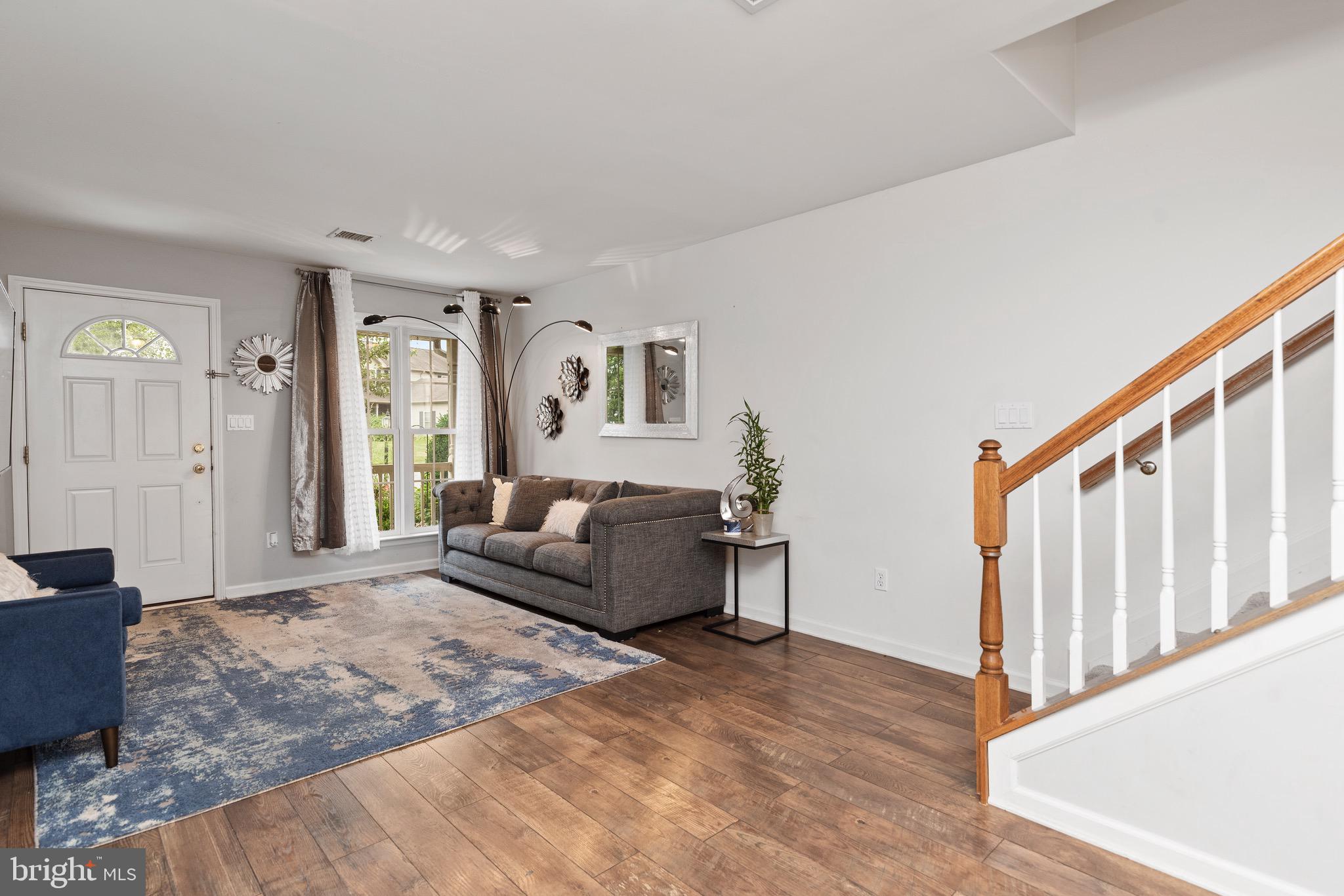 30 Ashburg Dr