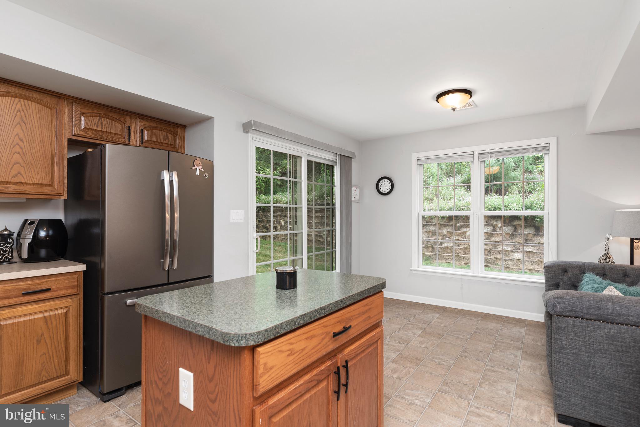30 Ashburg Dr