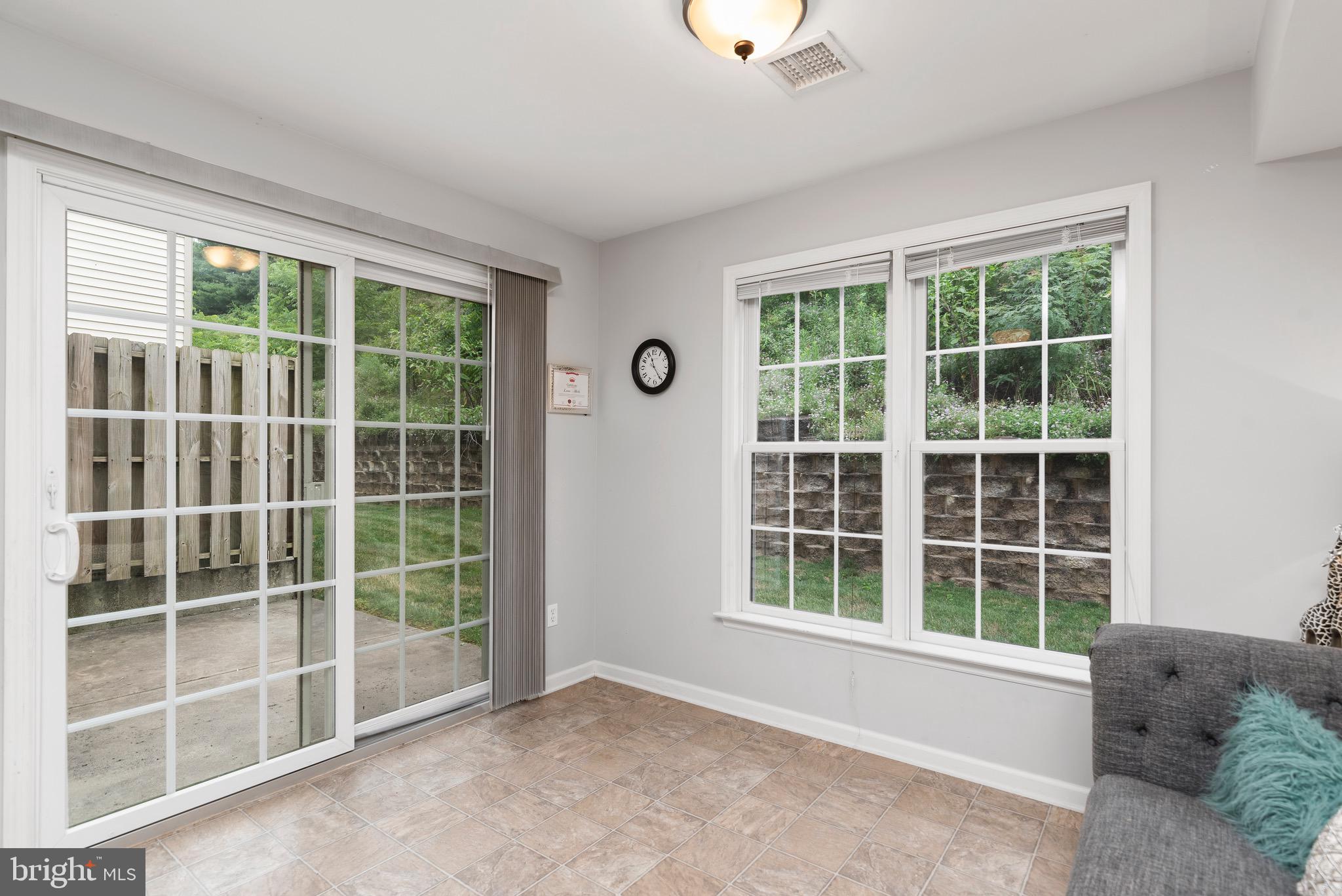 30 Ashburg Dr