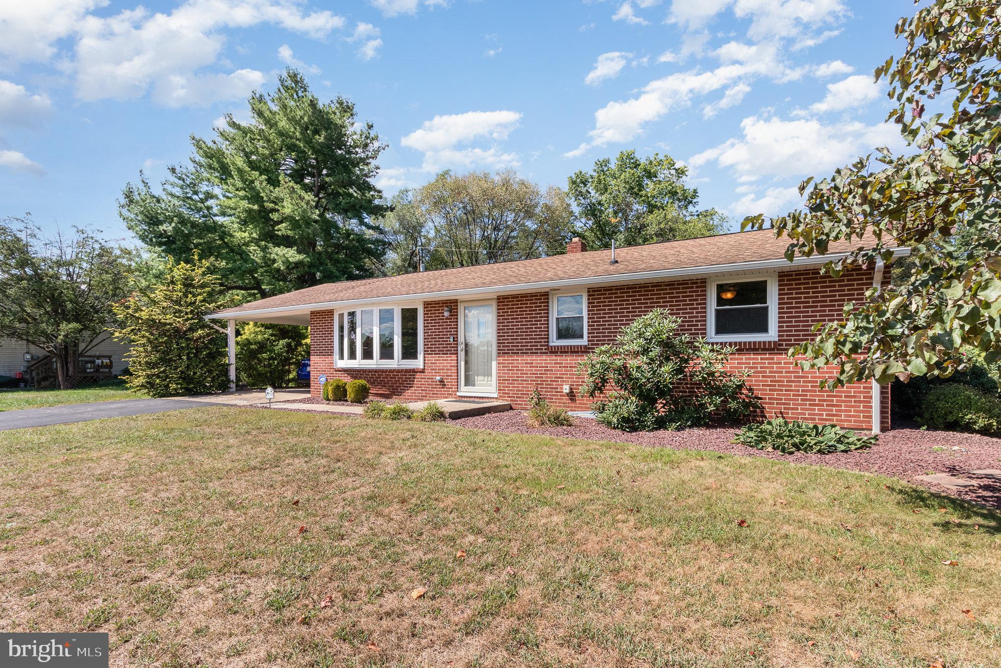 119 Willow View Dr