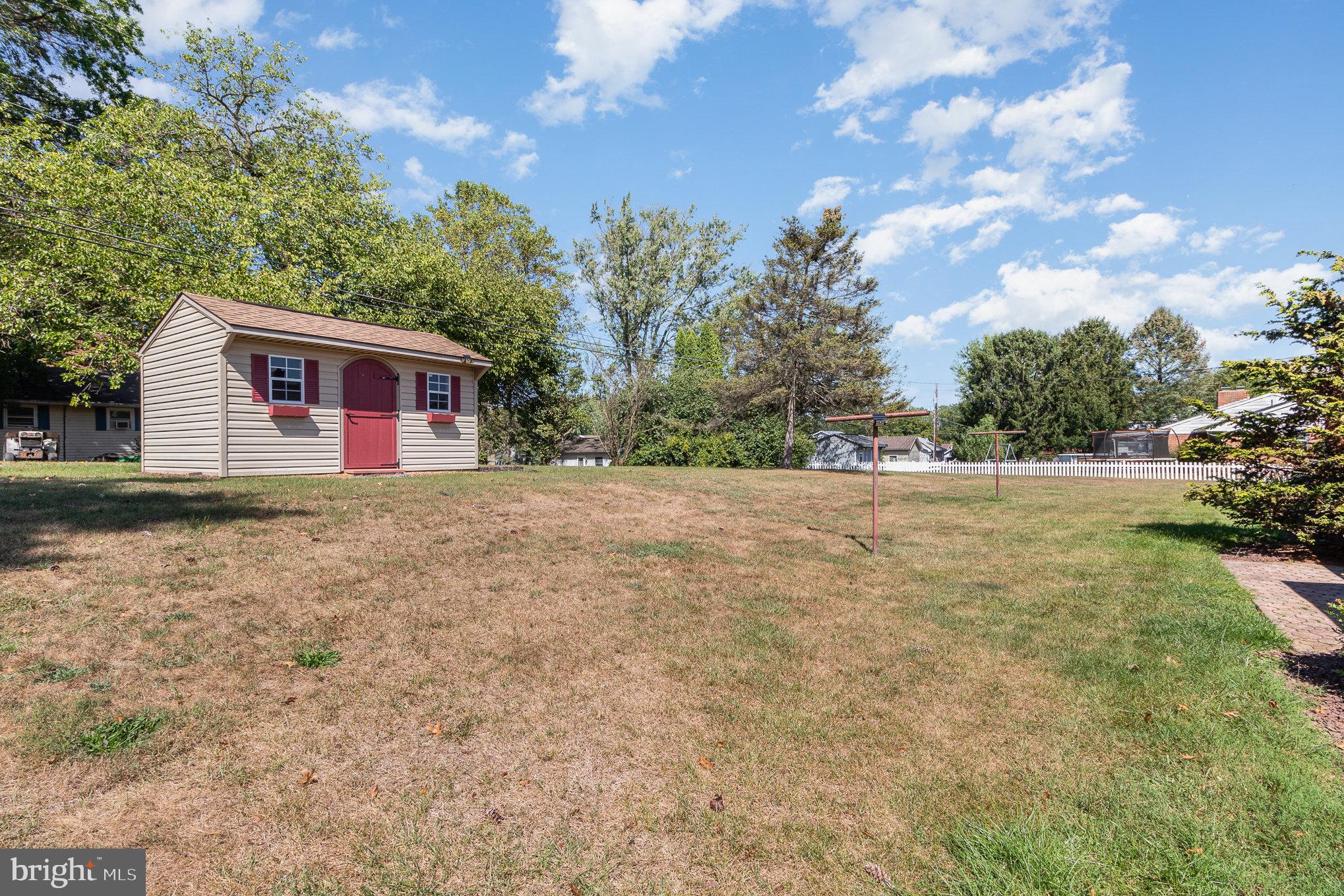 119 Willow View Dr