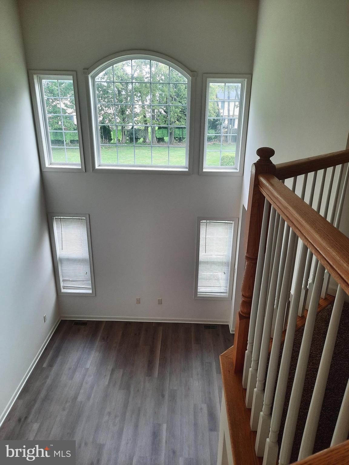 405 Mercury Drive
