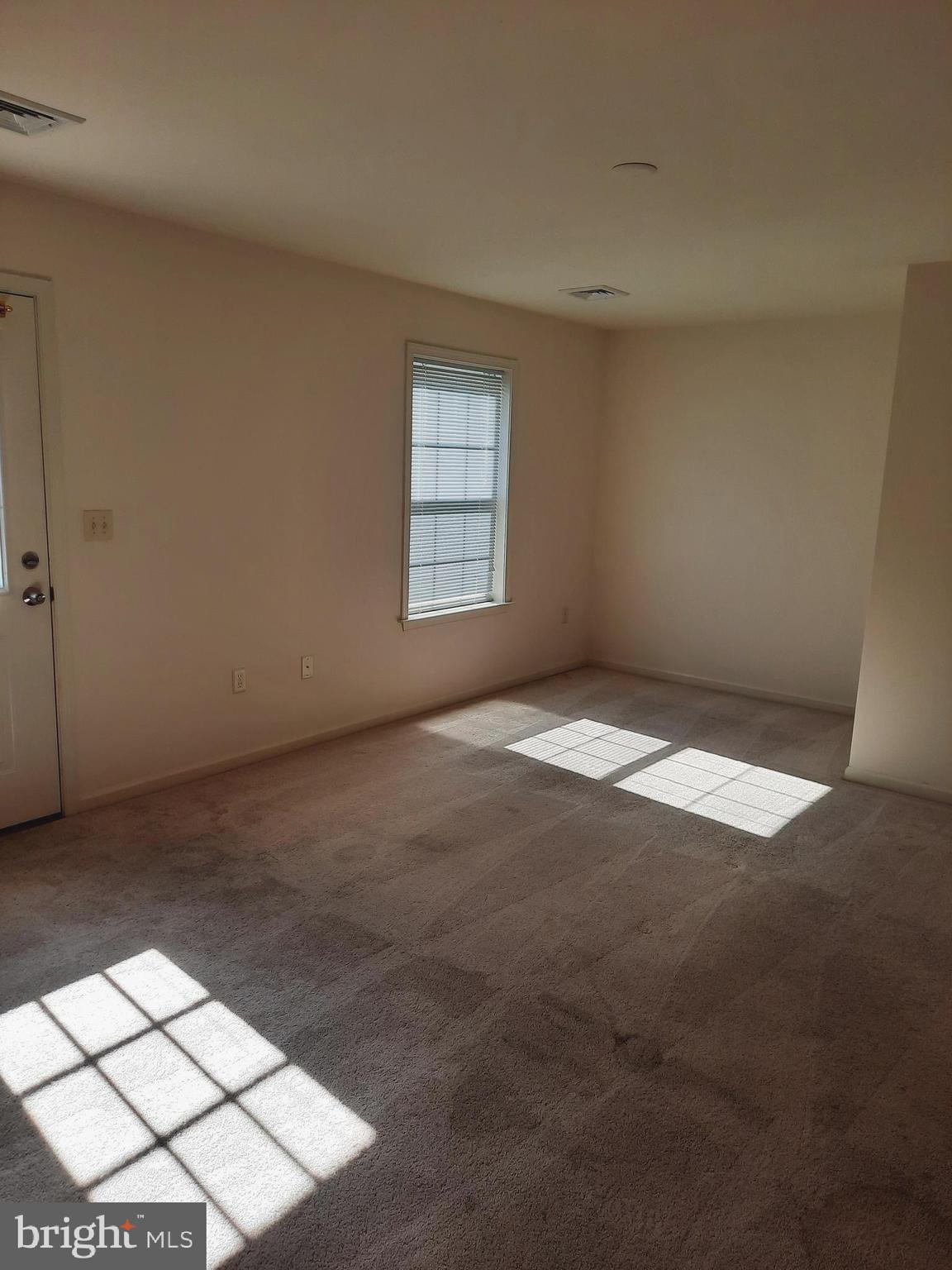 215 Antilles Ct.