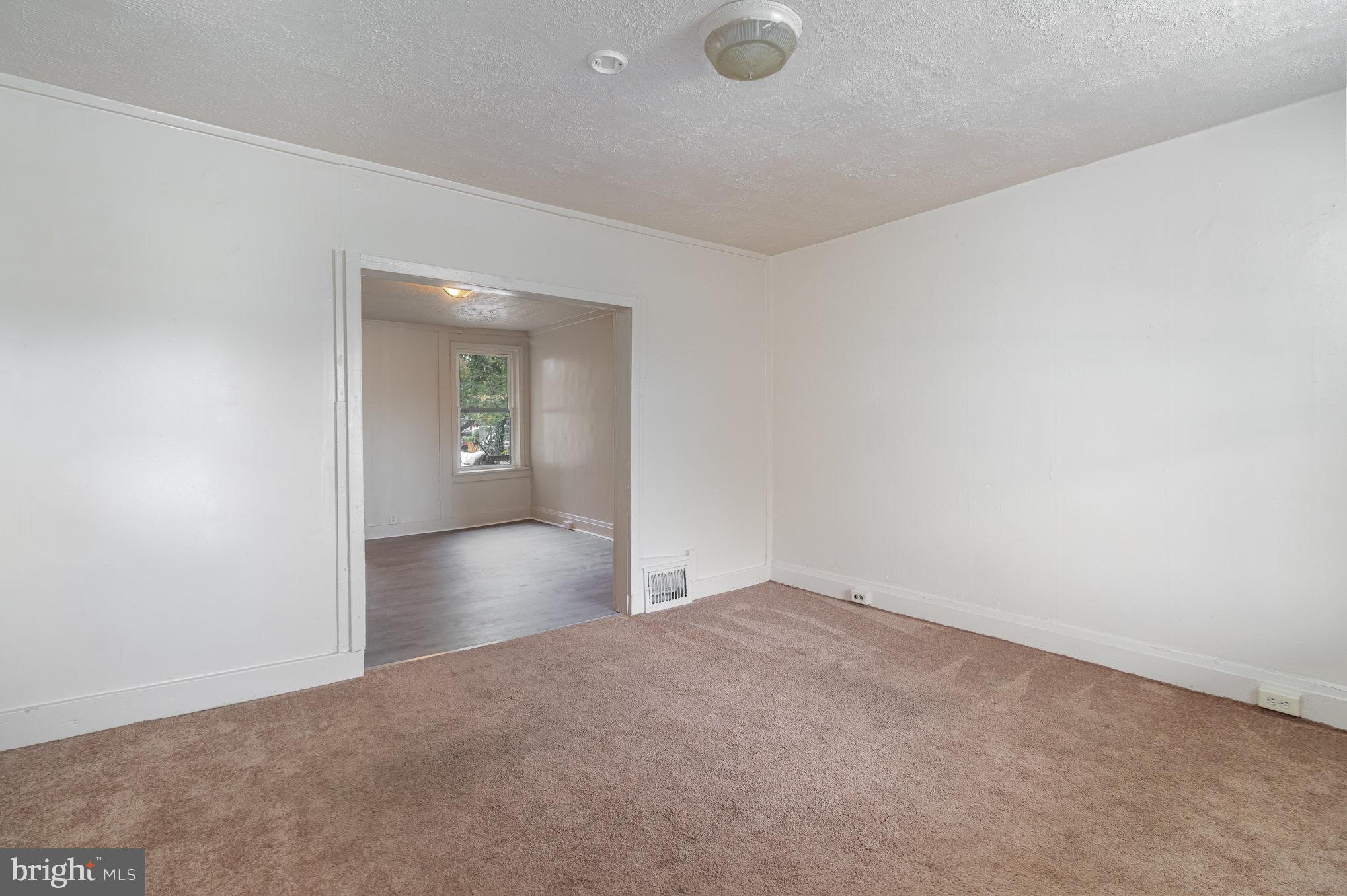 428 Fairground Ave