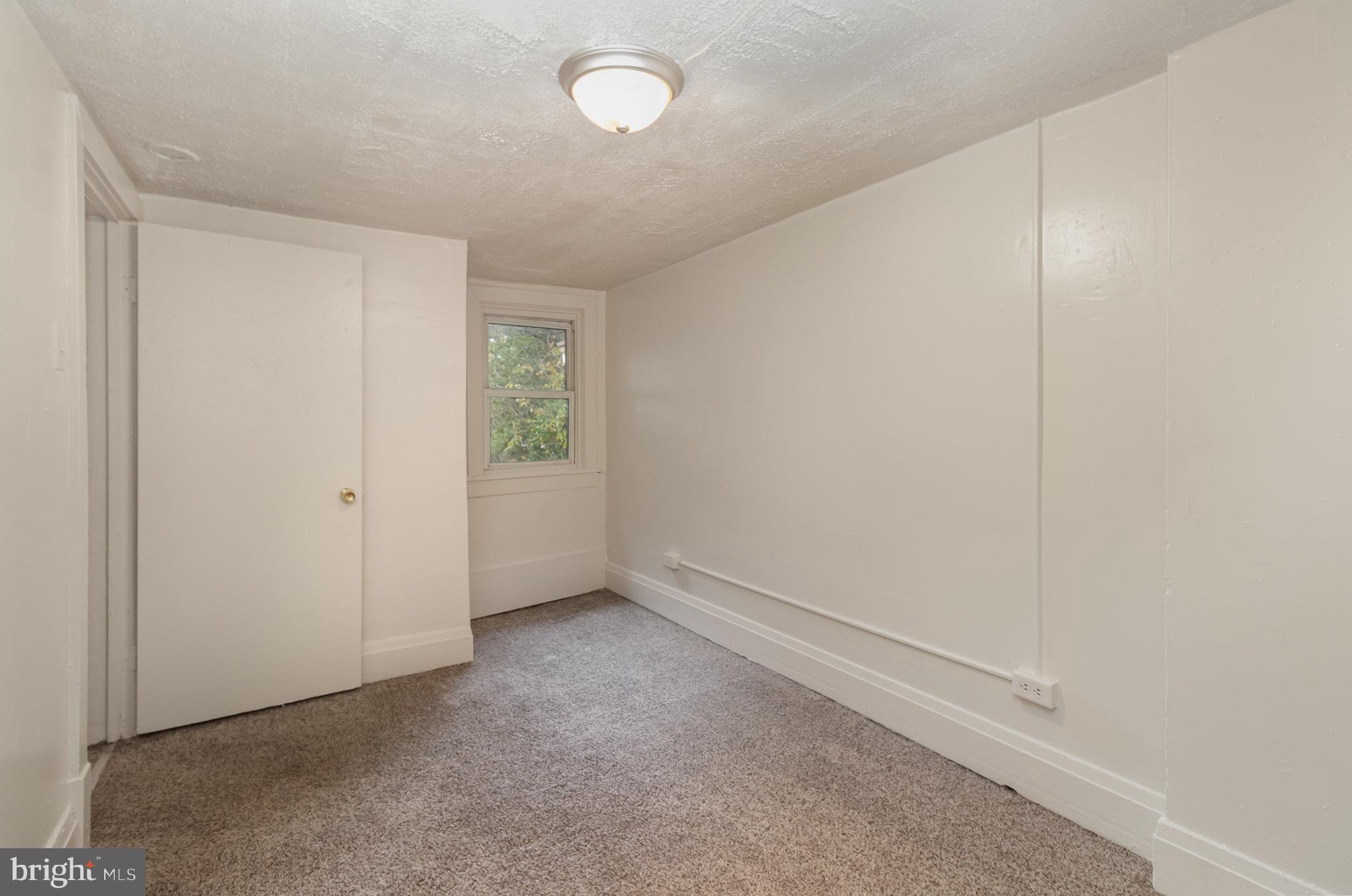 428 Fairground Ave