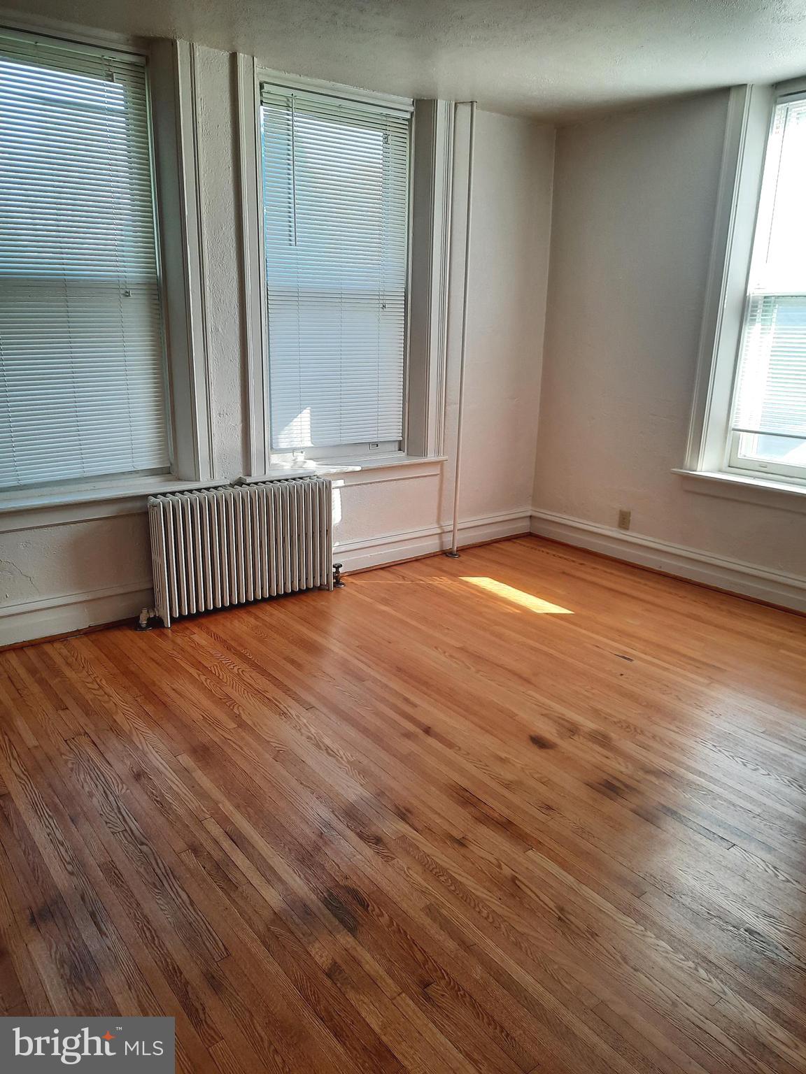 12 S Filbert St #B9