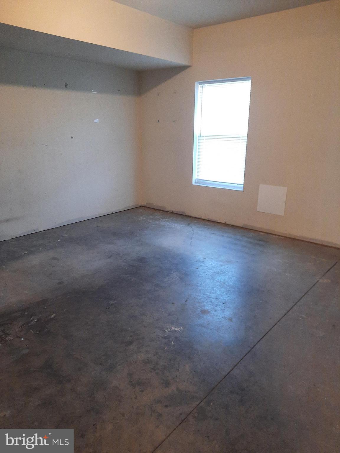 831 Admirals Quay Dr