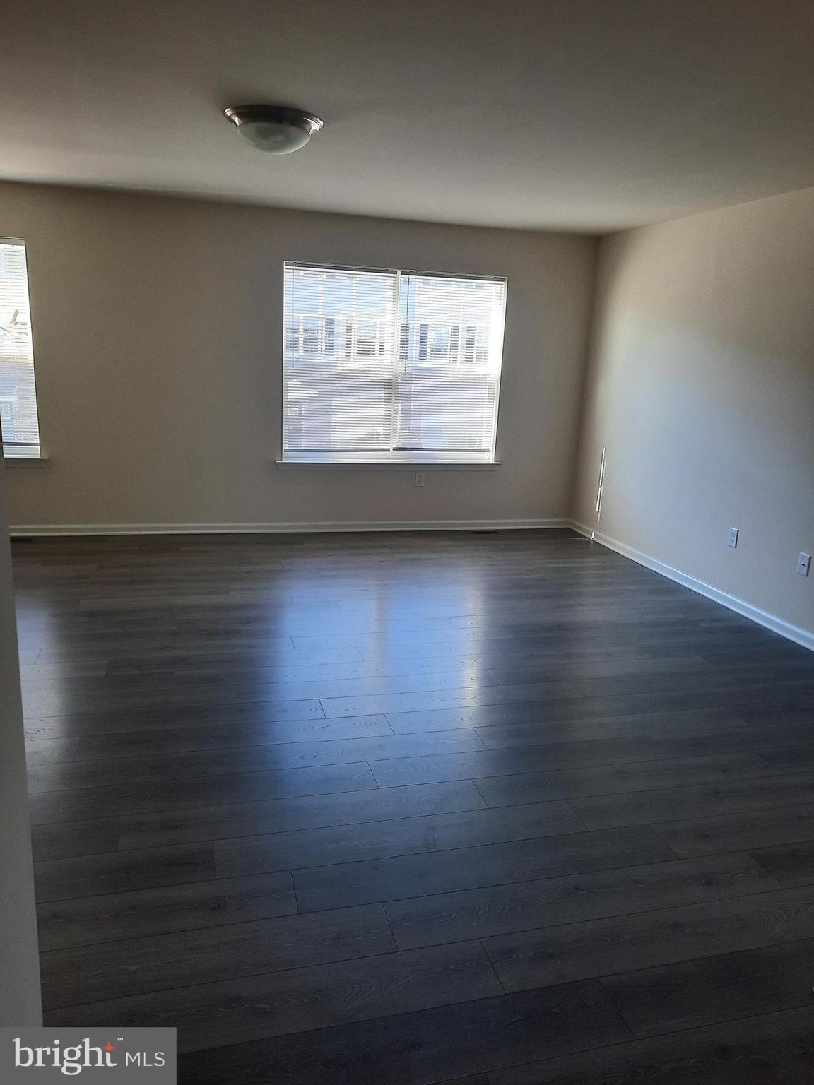 831 Admirals Quay Dr